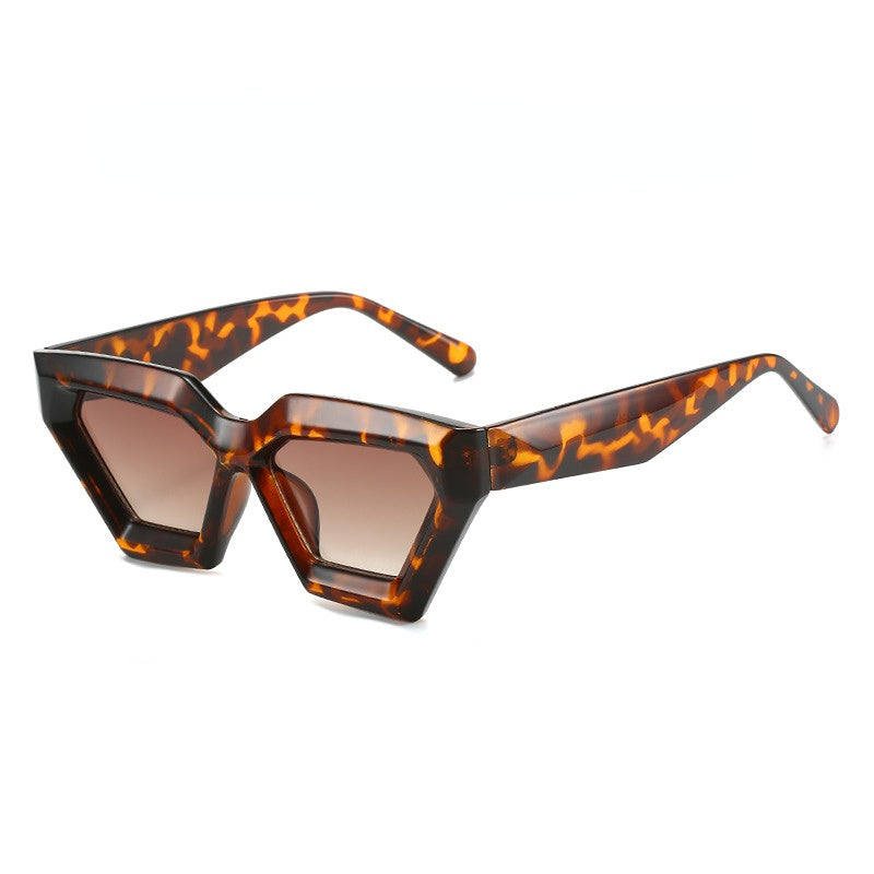 Wholesale Diamond Thick Frame Cat's Eye Sunglasses for Men and Women